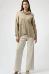 asymmetrical-knit-UAyAtnRt-0.webp