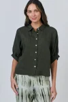 button-up-shirt-rKuuRSgG-0.webp
