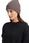 chunky-wool-beanie-yTCRWPUS-0.webp