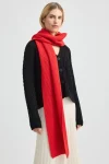 heavy-gauge-rib-scarf-lLqdXduK-0.webp