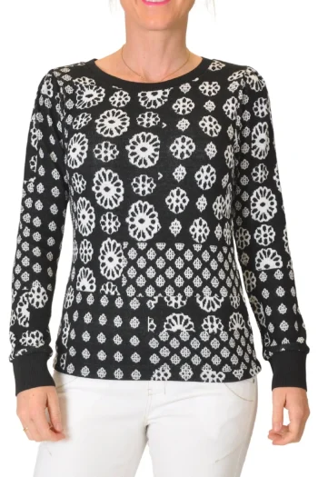 DOLCEZZA Tops-KNITTED PULLOVER TEE BLACK-WHITE