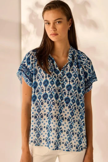 LANIA Travel Essentials-MUSE TOP PRINT