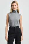 sleeveless-roll-neck-vGbUpSnO-0.webp
