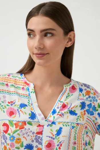 TINTA Tops-TALIDA V NECK TOP OFF-WHITE