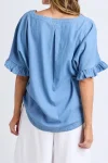 tilda-chambray-shirt-bGeQdyrV-0.webp