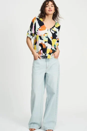 POM Tops-V NECK PARADISE TOP PRINT