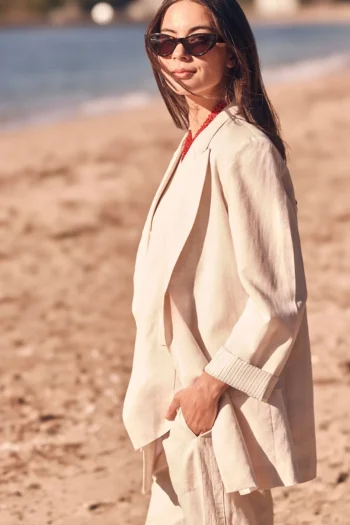 VERGE Jackets-YARA BLAZER